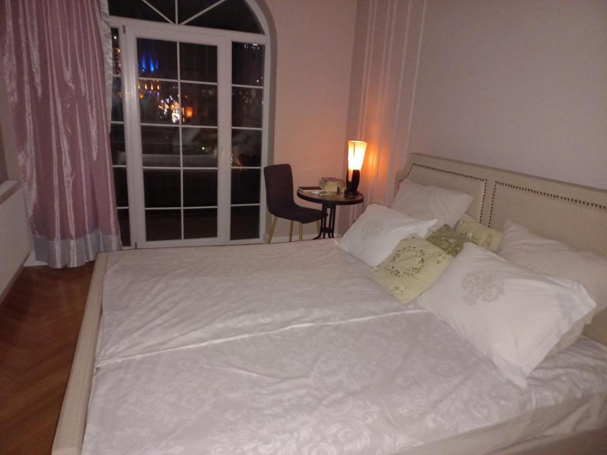 Old Batumi Mare Apartman Kültér fotó